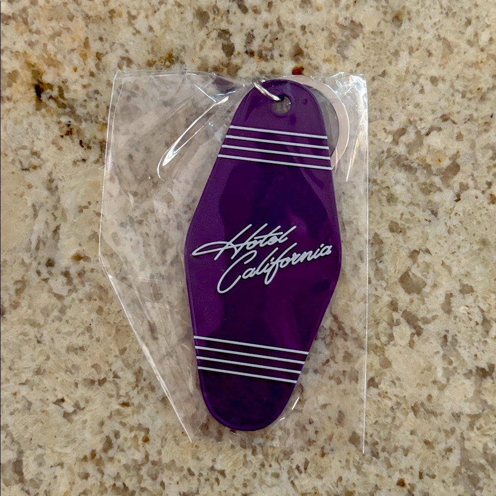 Eagles Hotel California Keyring